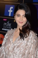 Shruti Haasan at Zee Telugu 2018 Apsara Awards